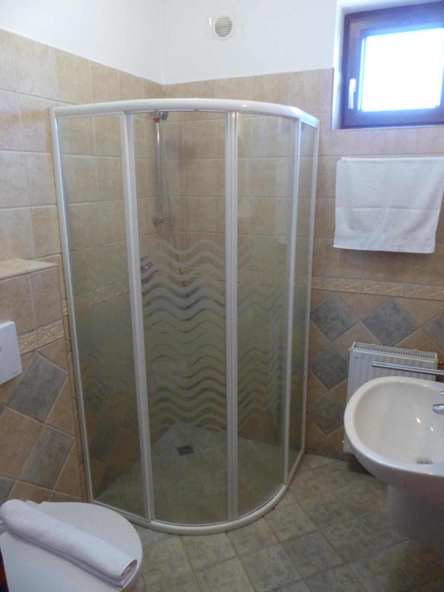 Toscana Lakeside Apartments I - II Family Friend Siofok Ruang foto