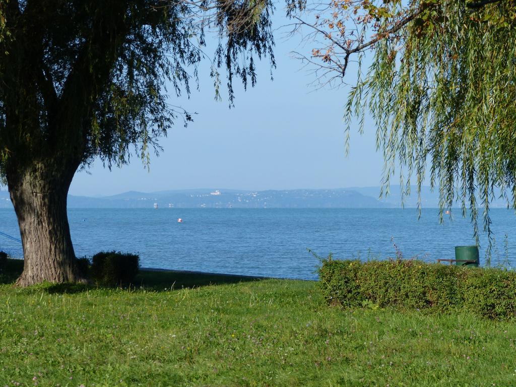 Toscana Lakeside Apartments I - II Family Friend Siofok Bagian luar foto