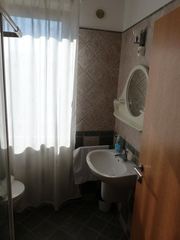 Toscana Lakeside Apartments I - II Family Friend Siofok Bagian luar foto