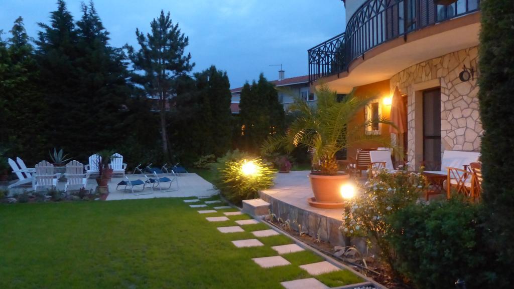 Toscana Lakeside Apartments I - II Family Friend Siofok Bagian luar foto