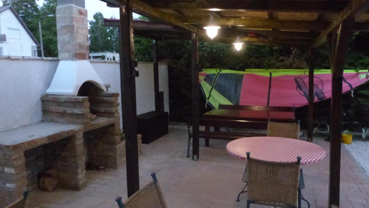 Toscana Lakeside Apartments I - II Family Friend Siofok Bagian luar foto